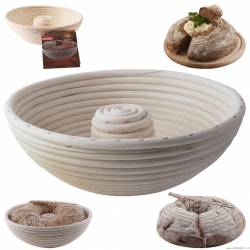 Backformen für den Hefeteig mit einem Durchmesser von 27 cm