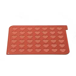 Herzförmige Silikon-Makaronenform in Braun