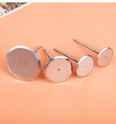 Zuckerstifte (Nagel) aus Metall, 4 Stück