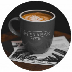 essbares Papierbecher mit Kaffee 19,5 cm