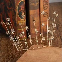 Nicht essbare Dekoration Metallische Krone Gold mit Sternen