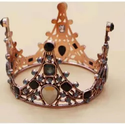 Nicht essbare Dekoration Metall Krone rosa-goldfarben mit schwarzen Steinen